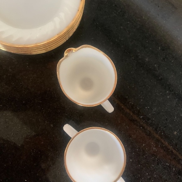 Vintage Fire King Milk Glass and Gold Set of 6 Plates with Sugar and Creamer - Picture 11 of 11